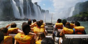 Scioli destaca los datos turísticos y reitera: «tanto trabajar y luchar por este camino… La dimos vuelta»