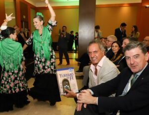 Scioli: «el turismo religioso es una de las expresiones culturales más profundas de la Argentina»