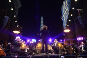 Más de 200 mil personas celebraron los 90 años del Obelisco, el símbolo más porteño de todos