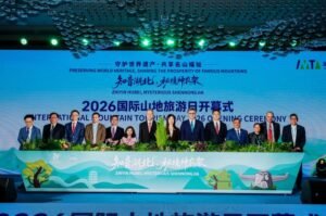 Santa Cruz desplegó su agenda en el mayor encuentro mundial de turismo de montaña en China