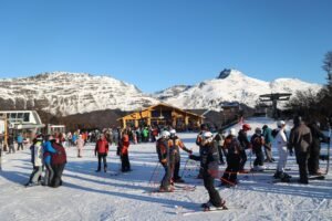 Buena afluencia turística en centros invernales del país