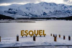 Esquel teñida de blanco y con muchas expectativas para las actividades invernales