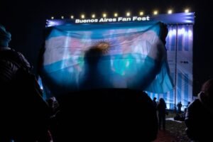 La Ciudad de Buenos Aires al compás de tradiciones y en ritmo mundialista