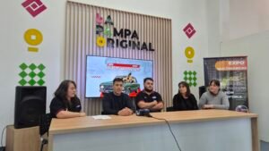 La Pampa: Exposición de autos antiguos, peña y paseo de artesanos en Winifreda